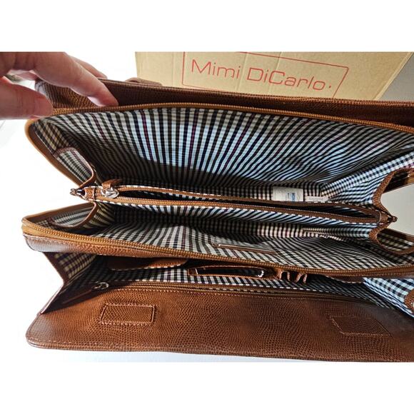 New in Box and Dust Bag Mimi DiCarlo Large Briefcase Tote Tan Style 1009LZ $225 - Picture 5 of 12